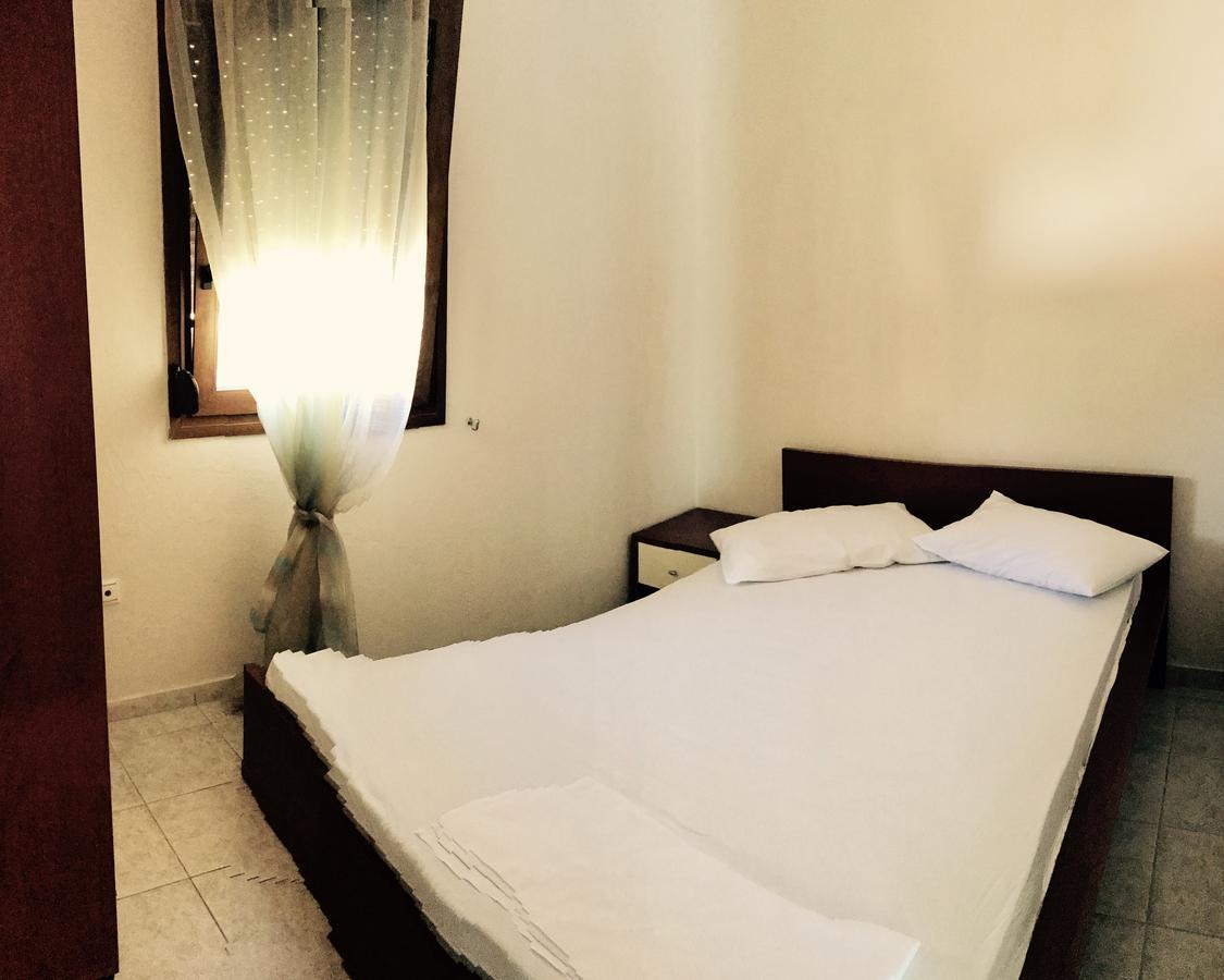 Joanna Apartment Gerakini Luaran gambar
